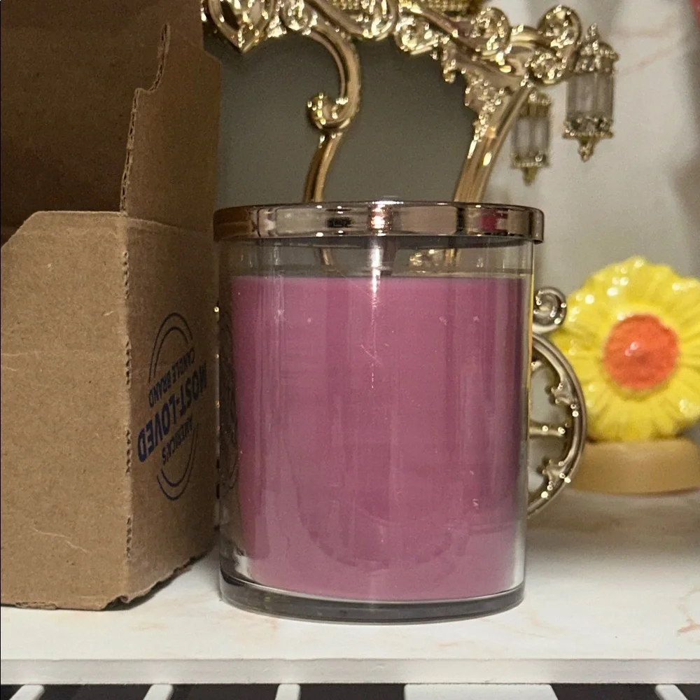 Bath and Body Works Inspire Love Rose + Vanilla Scented Candle.  8oz. New in Box - Picture 11 of 13